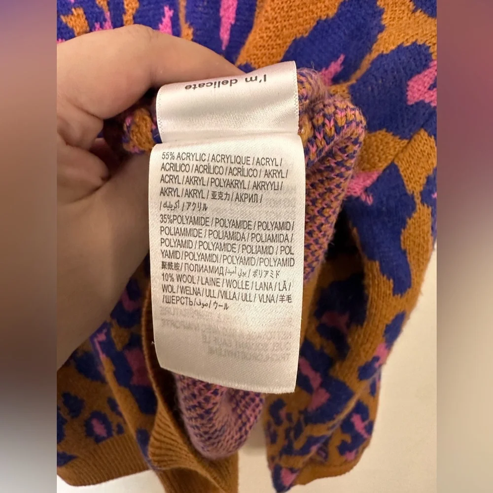 Farm Rio Leopard Pop Sweater - Picture 6 of 6